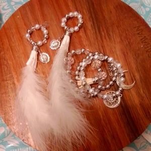 Jewelry, earring and bracelet set